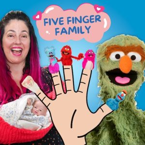 Five Finger Family - Nursery Rhymes For Kids - Larrikin Puppets